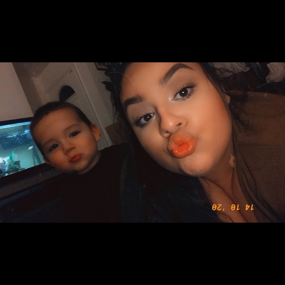 Meet your Posher, Jessica